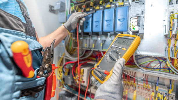 Best Best Electricians Near Me  in Vaughn, WA
